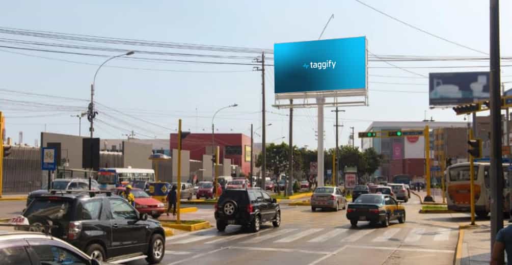 Peru DOOH screen 2