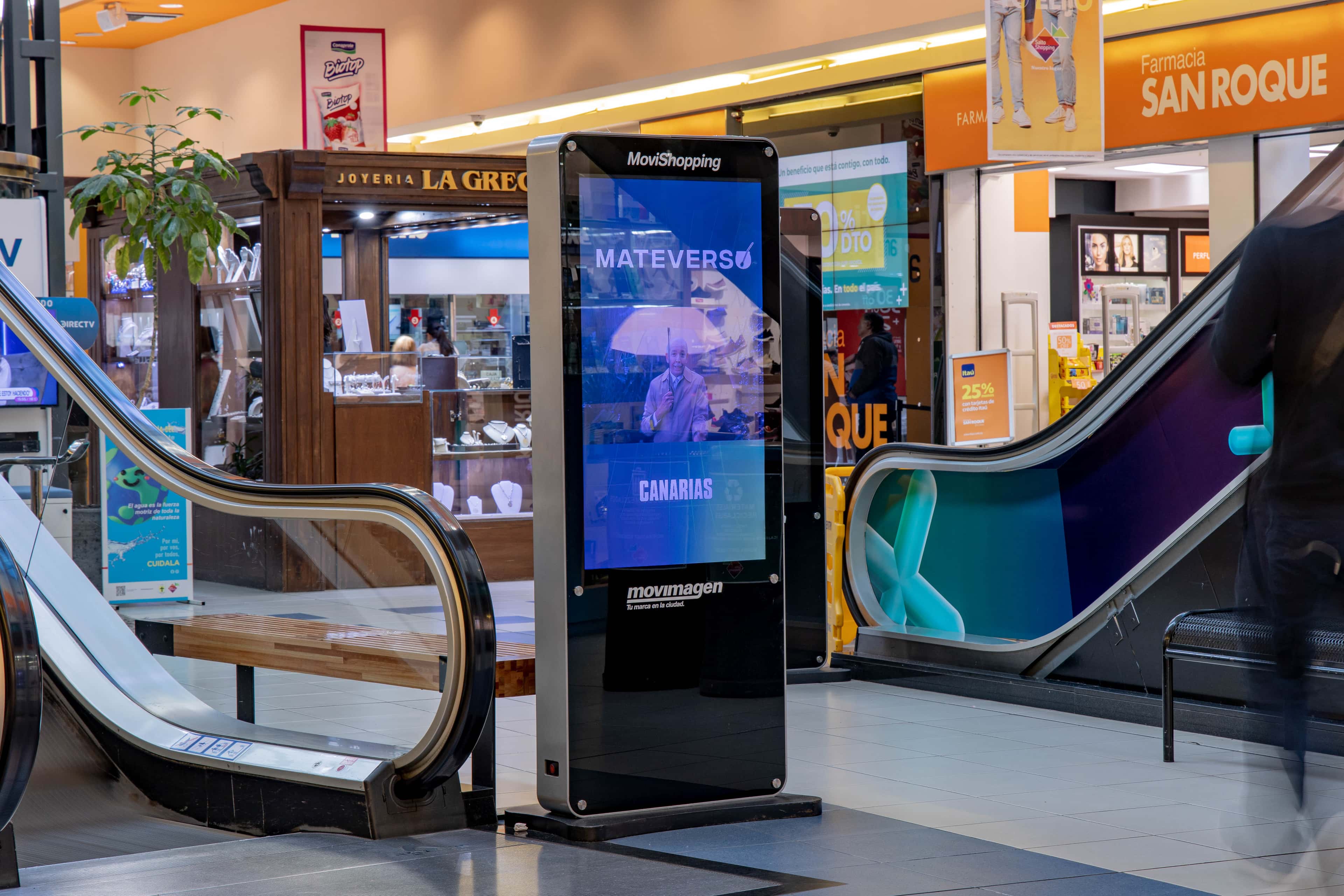 Uruguay DOOH screen 1