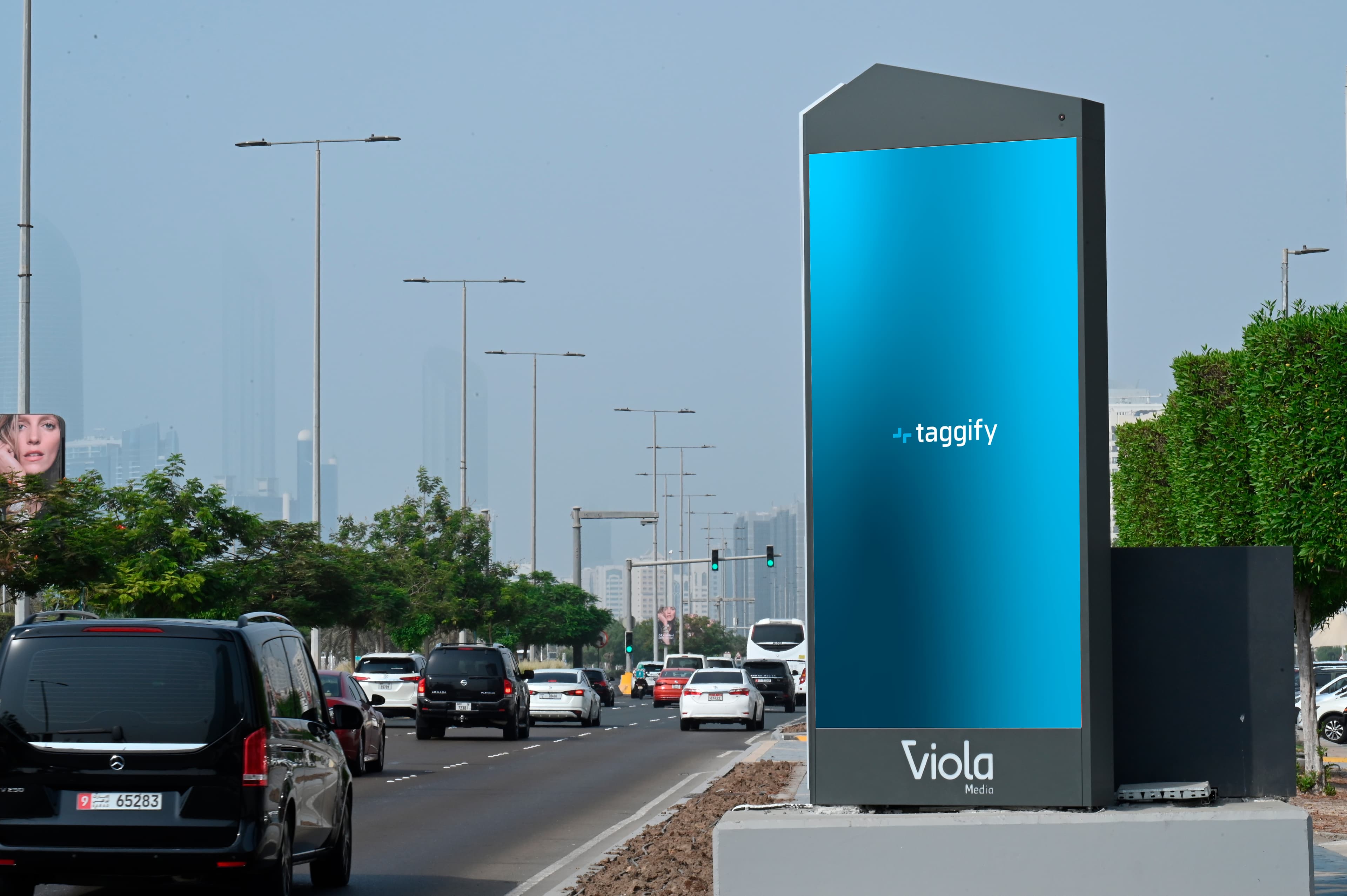 Dubai - Digital Totems Crn-t11 - Digital Totems Crn-t11, Al Bateen, UAE