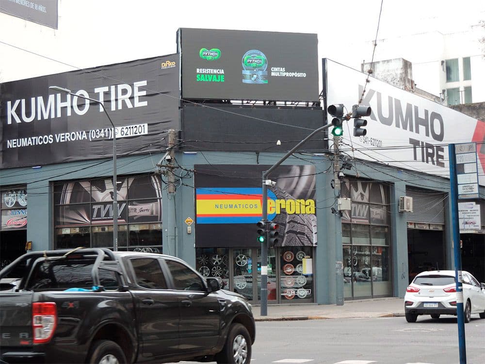 Python makes an impact with its pDOOH campaign with Taggify — Image 1