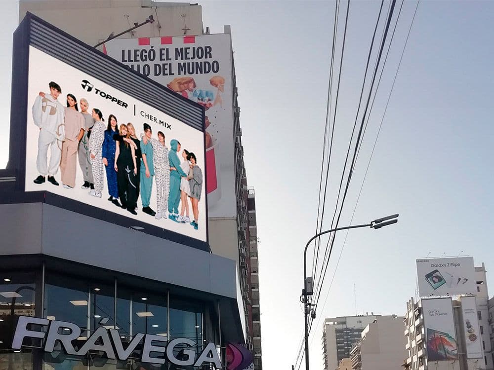 Topper's DOOH campaign achieves national impact with Taggify — Image 1