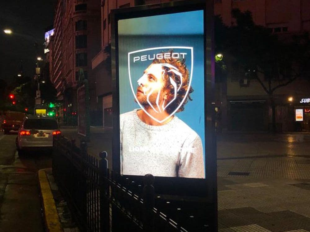 Peugeot Programmatic OOH — Image 3