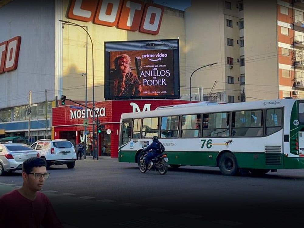 "Rings of Power" reached the streets of Buenos Aires with a programmatic campaign — Image 4