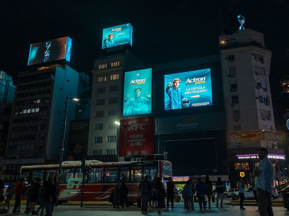 Bayer cautiva el Obelisco con una campaña pDOOH con Taggify en Buenos Aires — Imagen 2