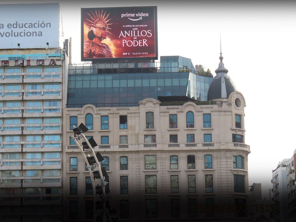 "Rings of Power" reached the streets of Buenos Aires with a programmatic campaign — Image 1