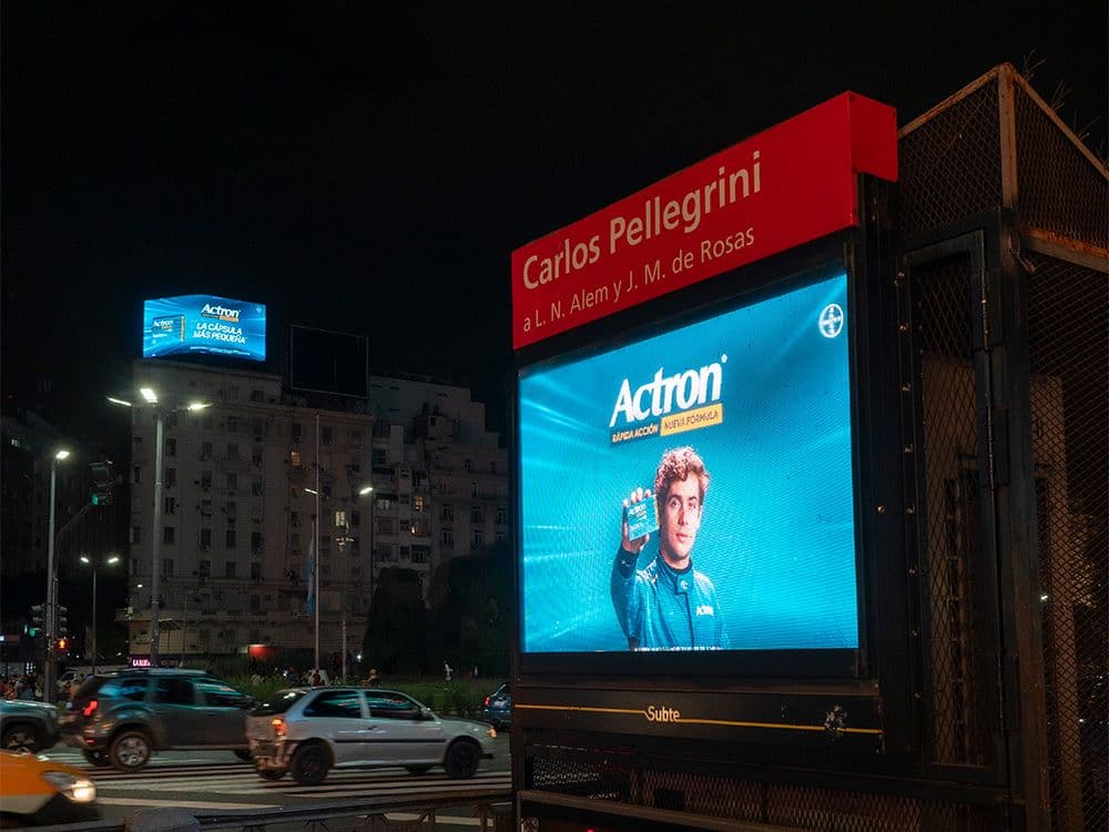 Bayer cautiva el Obelisco con una campaña pDOOH con Taggify en Buenos Aires — Imagen 3