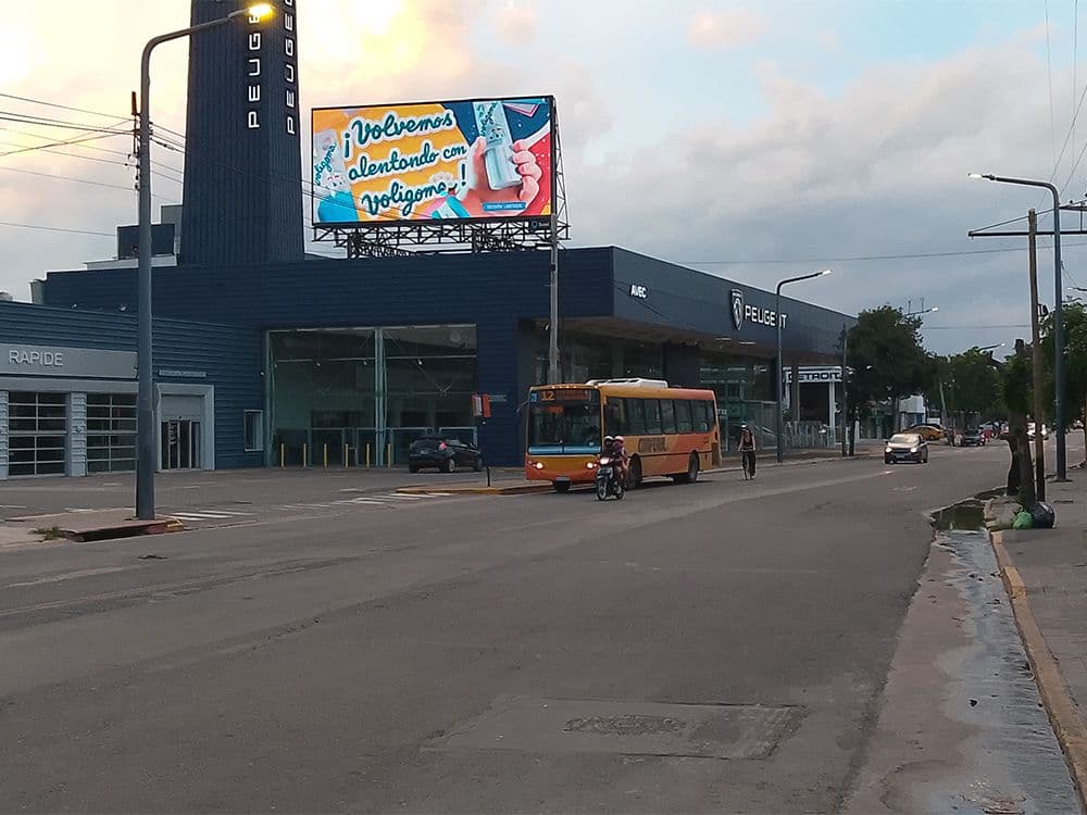 Liberando el poder de los creativos 3D con publicidad programática DOOH — Imagen 1