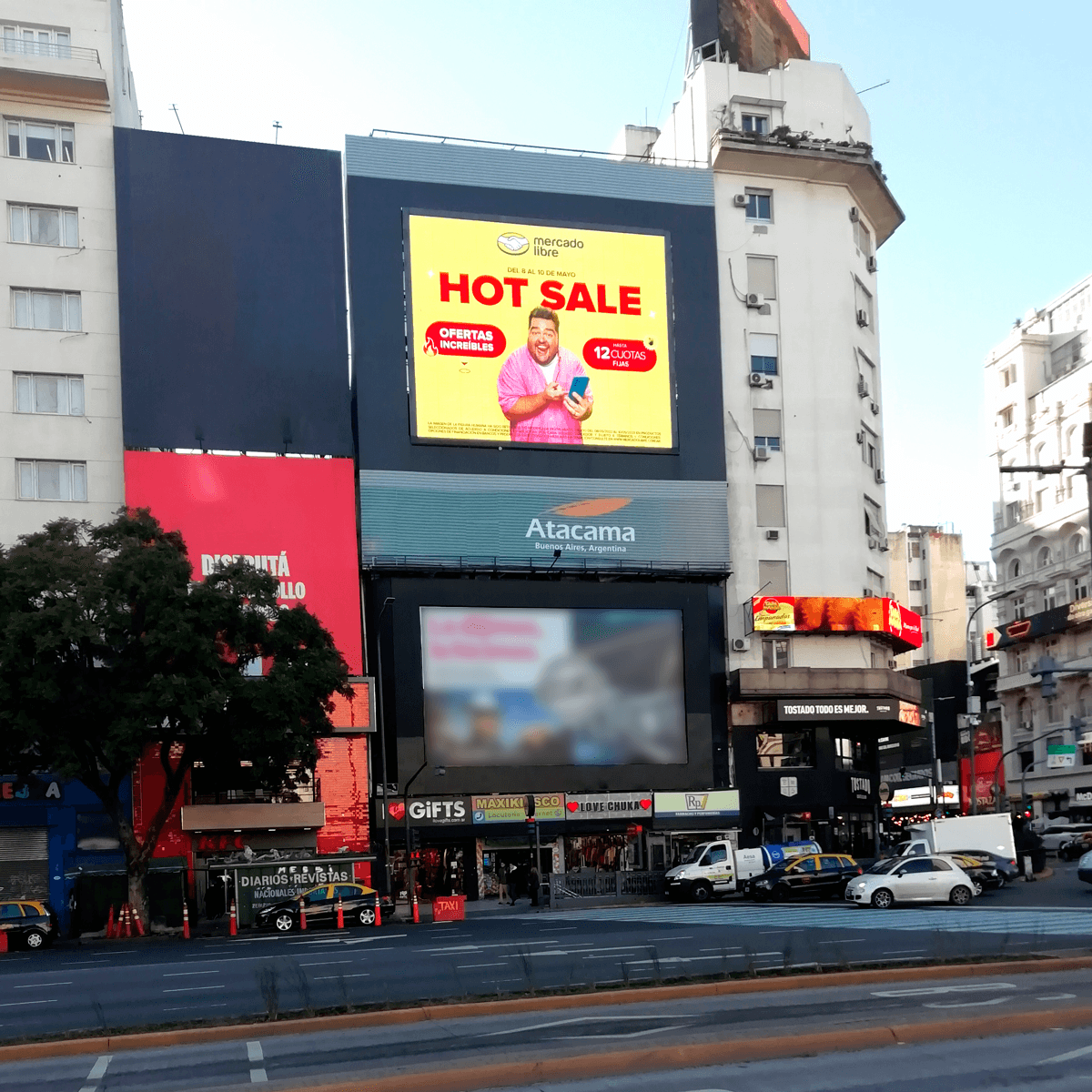 Mercado Libre made an impact with its flash dooh campaign during the Hot Sale — Image 1