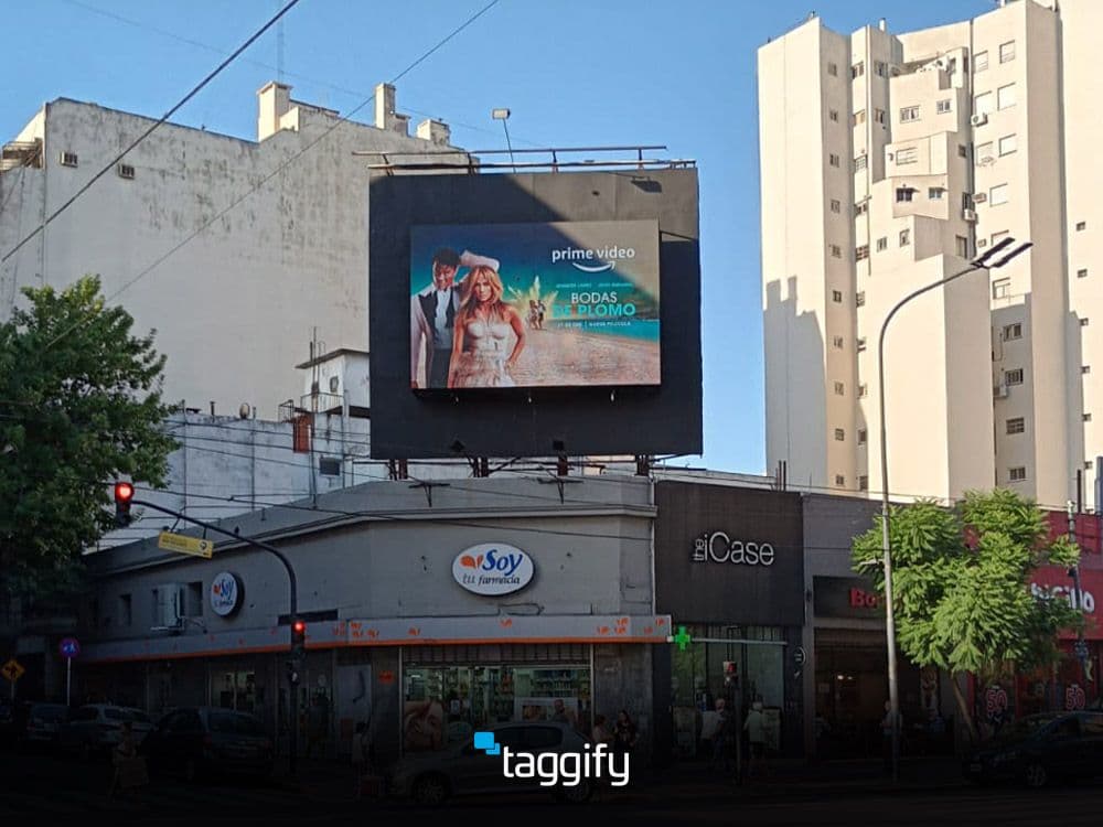 "Shotgun Wedding" hits the streets of Argentina — Image 1