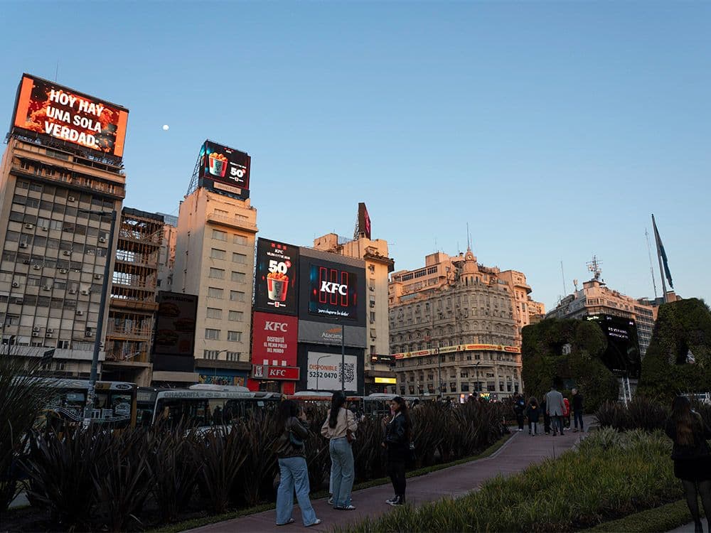 KFC Celebrated Fried Chicken Day with Taggify in Buenos Aires — Image 2