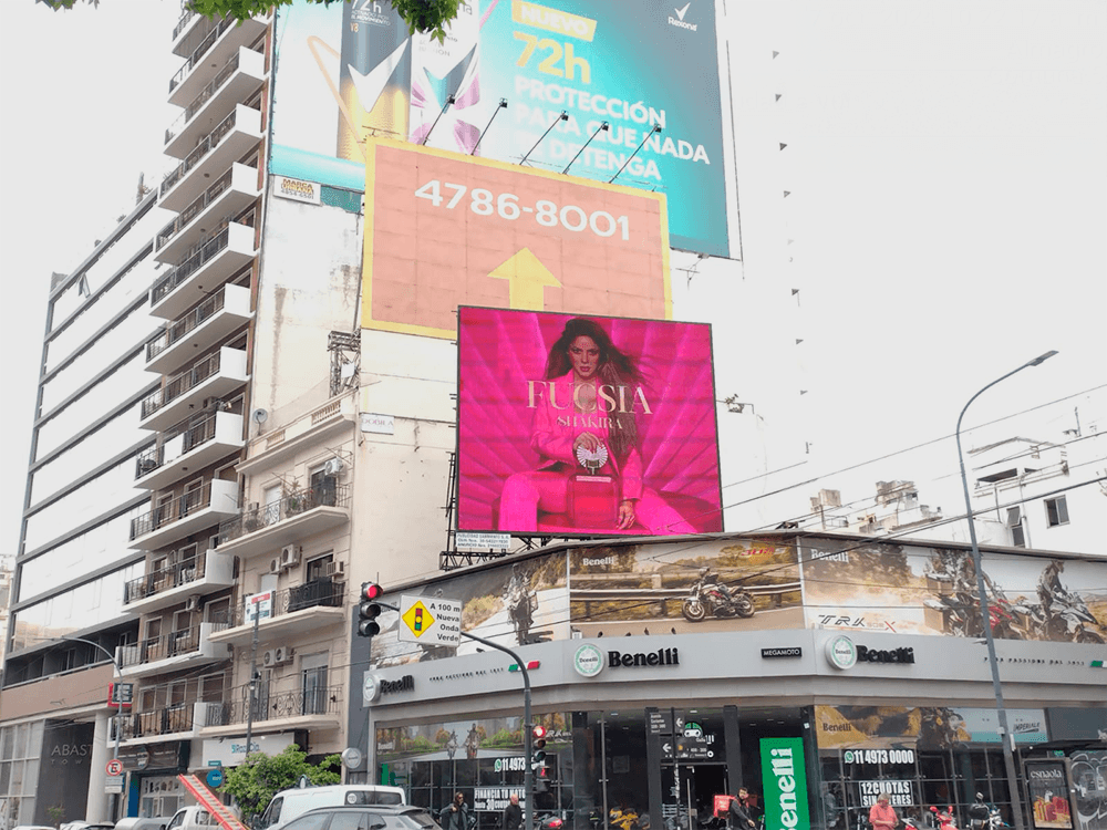 Shakira's new fragrance dazzles in Buenos Aires with Taggify