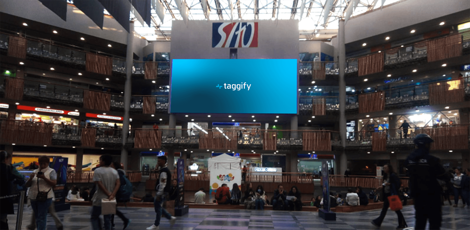 Bogota - Centro Comercial - Plaza De Las Americas - Plaza Corazon, Bogotá