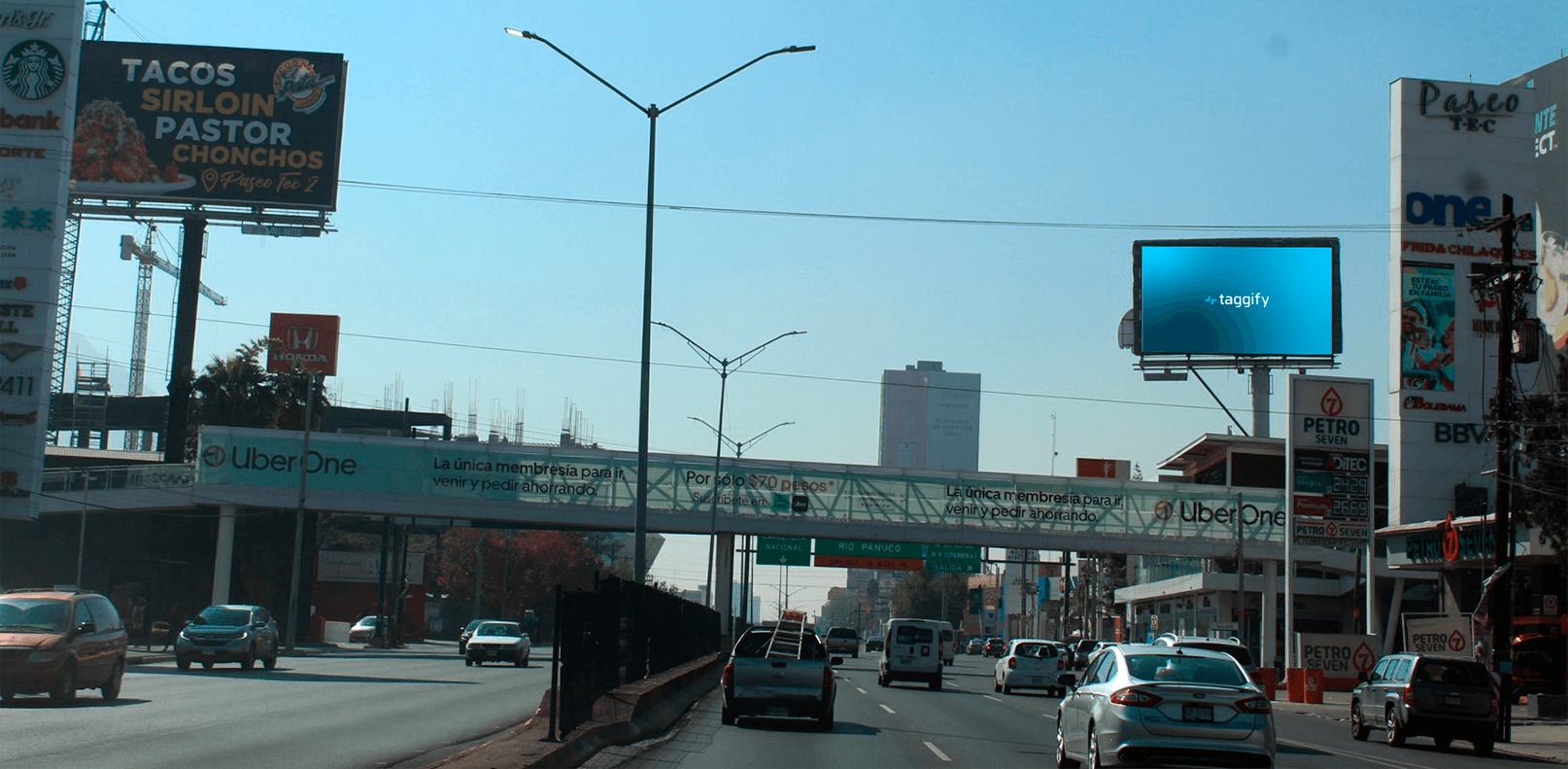 Monterrey - Av. Eugenio Garza Sada - Plaza - Paseo Tec - Zona Tec, Monterrey