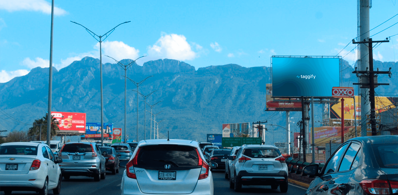 Monterrey - Av. Gonzalitos Y Madero-hospital Universitario V1, Monterrey