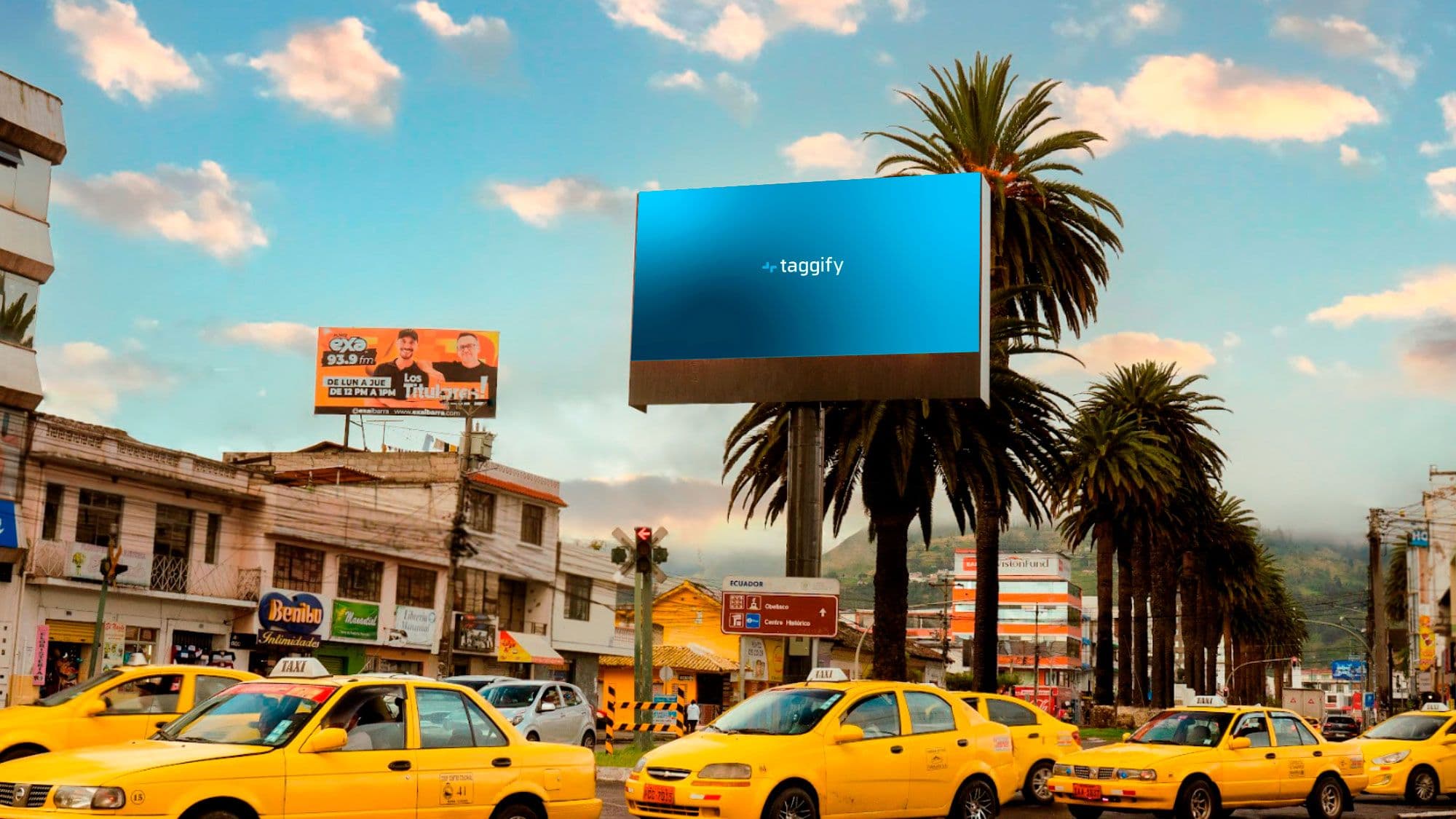 Laguna Mall - Mariano Acosta Y Fray Enrique Vaca Diagonal A Laguna Mall, Ibarra