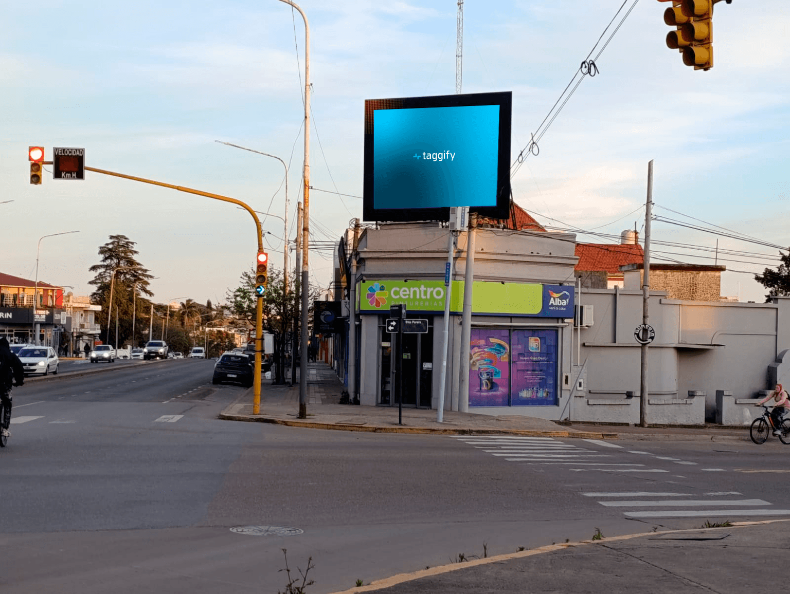 Entre Rios - Paraná - Av. Almafuerte esq. Blas Perera - Av. Almafuerte esq. Blas Perera, Paraná, Argentina