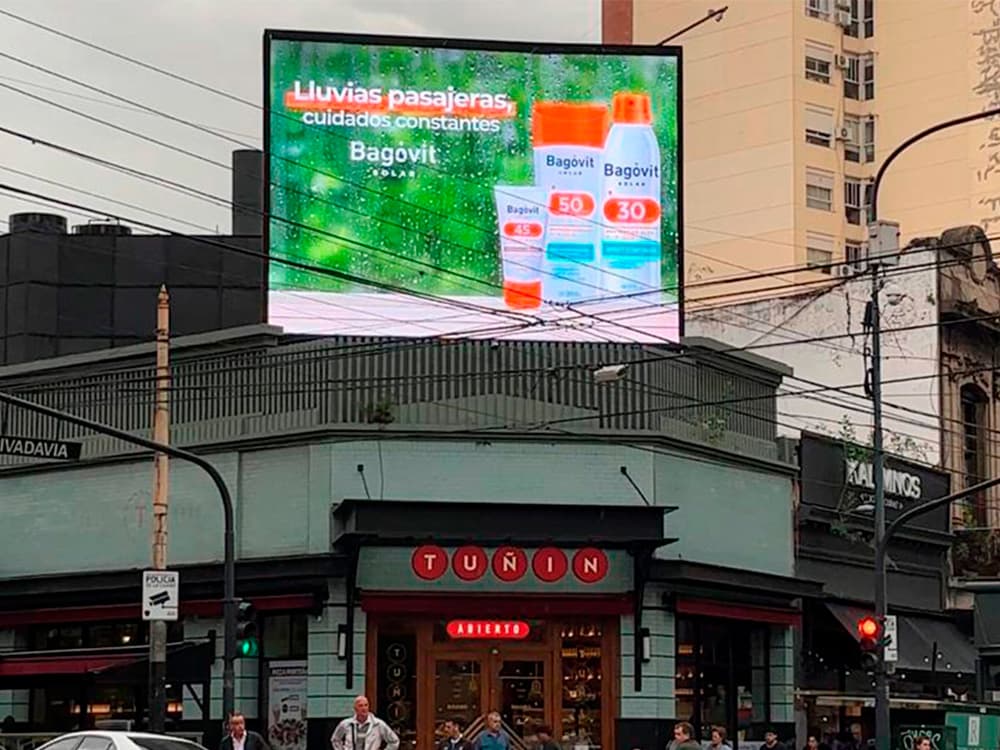 Bagóvit Solar utilizó los creativos dinámicos (DCO) de Taggify para impactar con su publicidad exterior