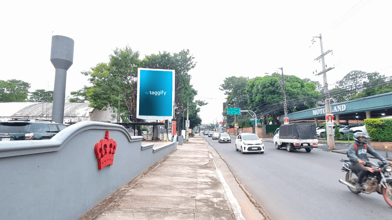 Asuncion - Marketplace Av. España y Sacramento - Marketplace Av. España y Sacramento, Asuncion, Paraguay