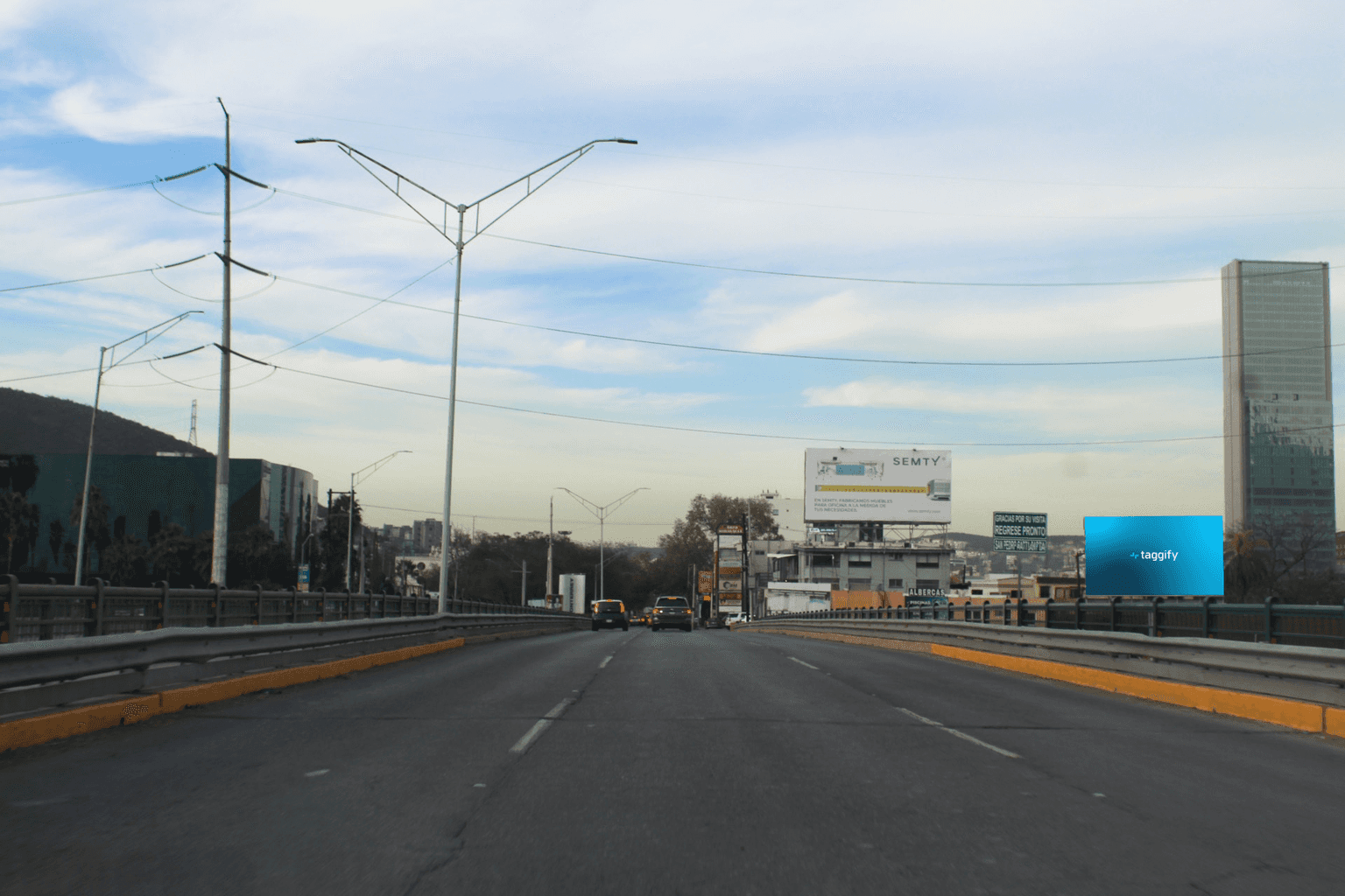 Monterrey - Calzada San Pedro - Zona Miravalle - Monterrey · Calzada San Pedro-zona Miravalle