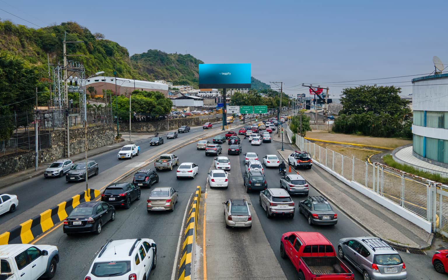 Ciudadela Bellavista - Av Carlos Julio Arosemena Guayaquil - Guayaquil · Av Carlos Julio Arosemena Guayaquil