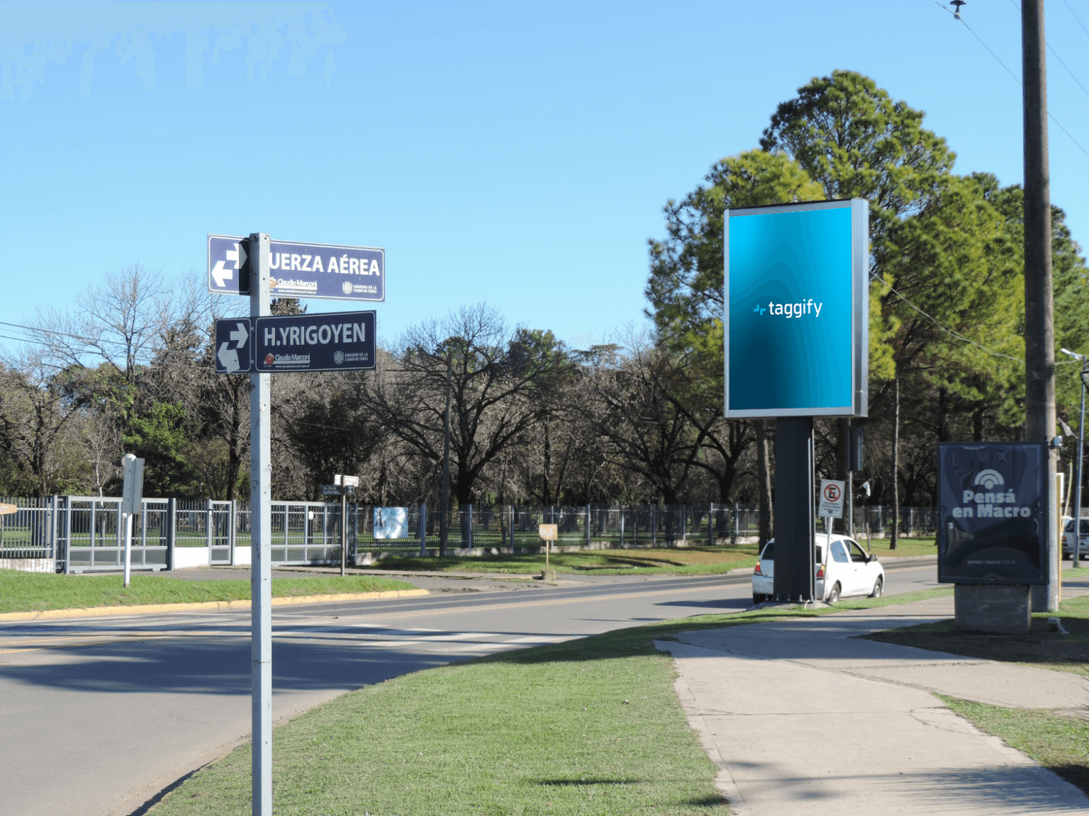 Santa Fe - Funes - Av. Fuerza Aerea e Hipolito Yrigoyen - Este - Av. Fuerza Aerea e Hipolito Yrigoyen, Funes, Argentina